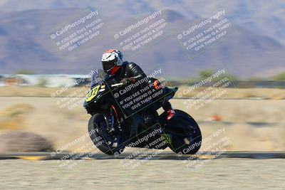 media/Dec-06-2024-CVMA Friday Practice (Fri) [[e1d1c5d4fc]]/4-Group 4 and Trackday/Session 2 (Turn 15)/